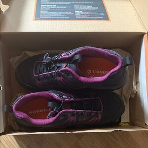 Merrell Women's Black and Purple Athletic Shoes